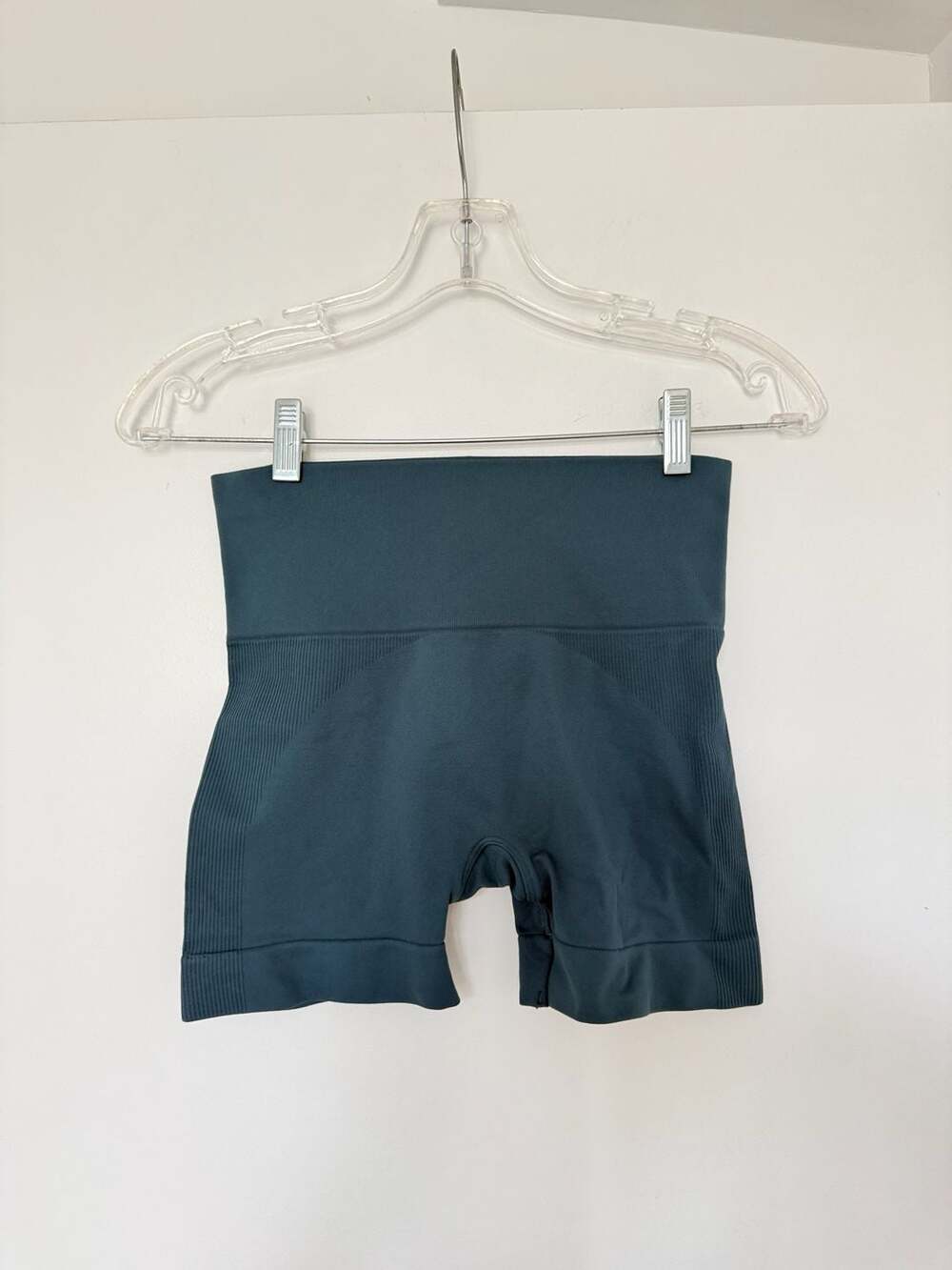 SET ACTIVE Women's Size S High-Rise Seamless Bike Shorts